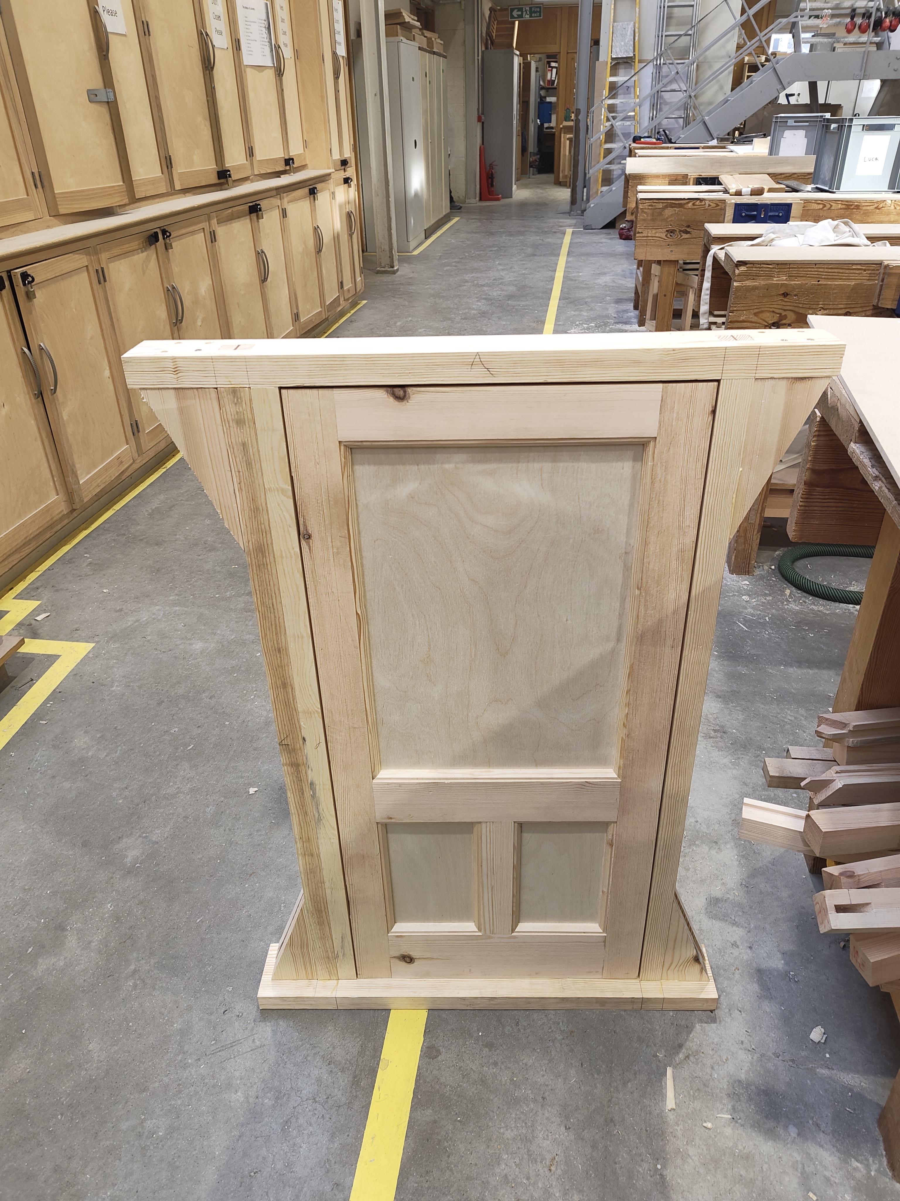 Panelled lectern / reading stand in pine